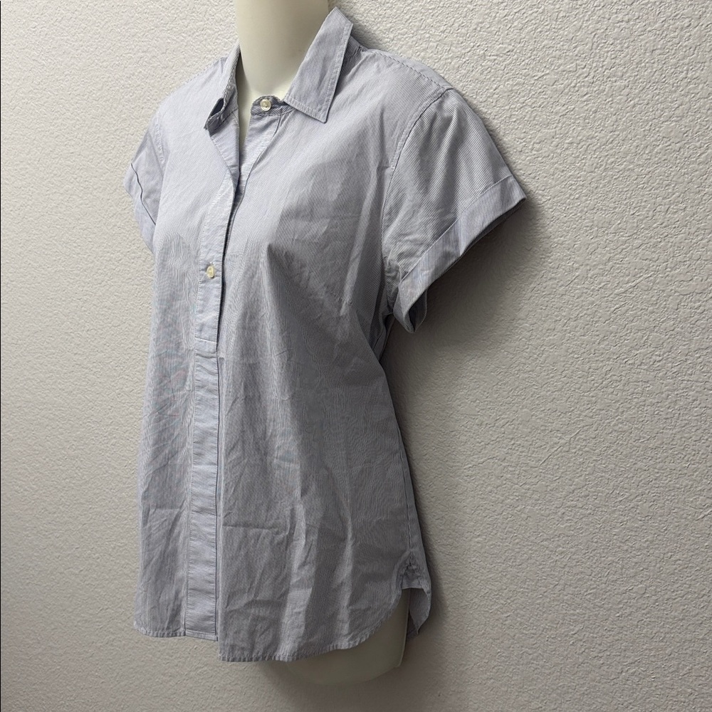 J. Crew Blue and White Striped Short Sleeve Popover Shirt Size M - Picture 3 of 5